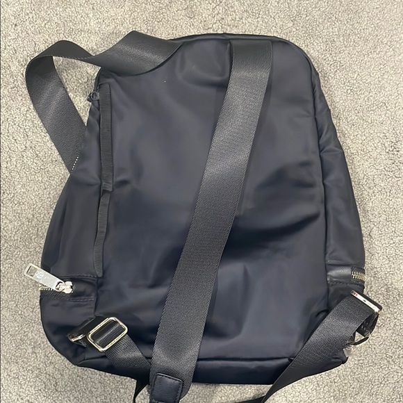 lululemon athletica Black Backpack - Picture 2 of 4